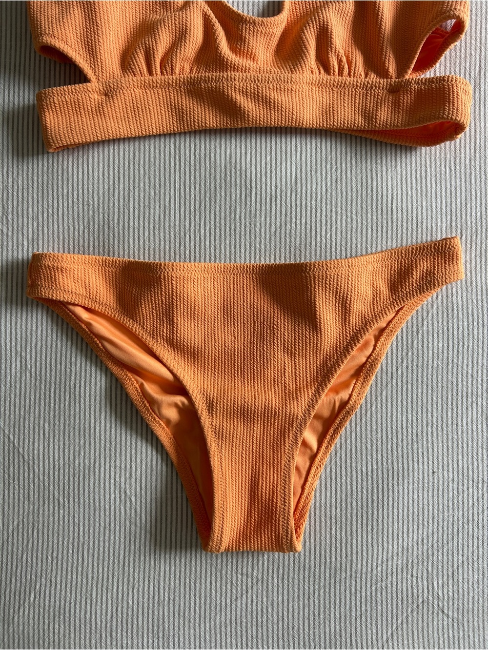 Roxy Orange Ribbed Bikini Set - Picture 3 of 9